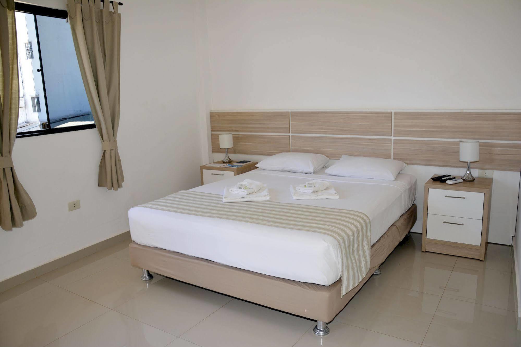סיודד דל אסטה Hotel Salzburgo מראה חיצוני תמונה
